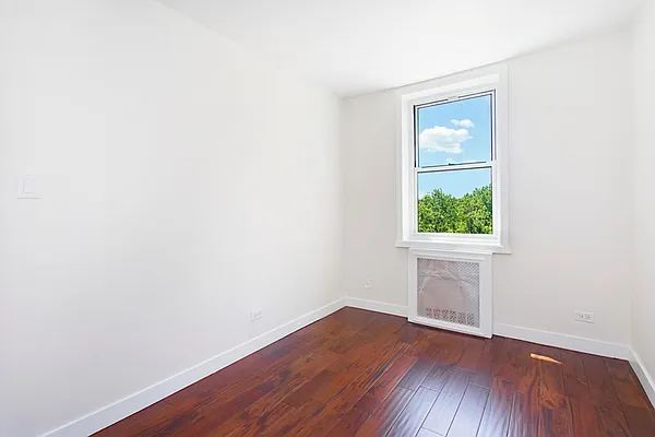 Rented by Living New York | media 12