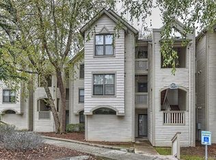 18817 Nautical Dr APT 102, Cornelius, NC