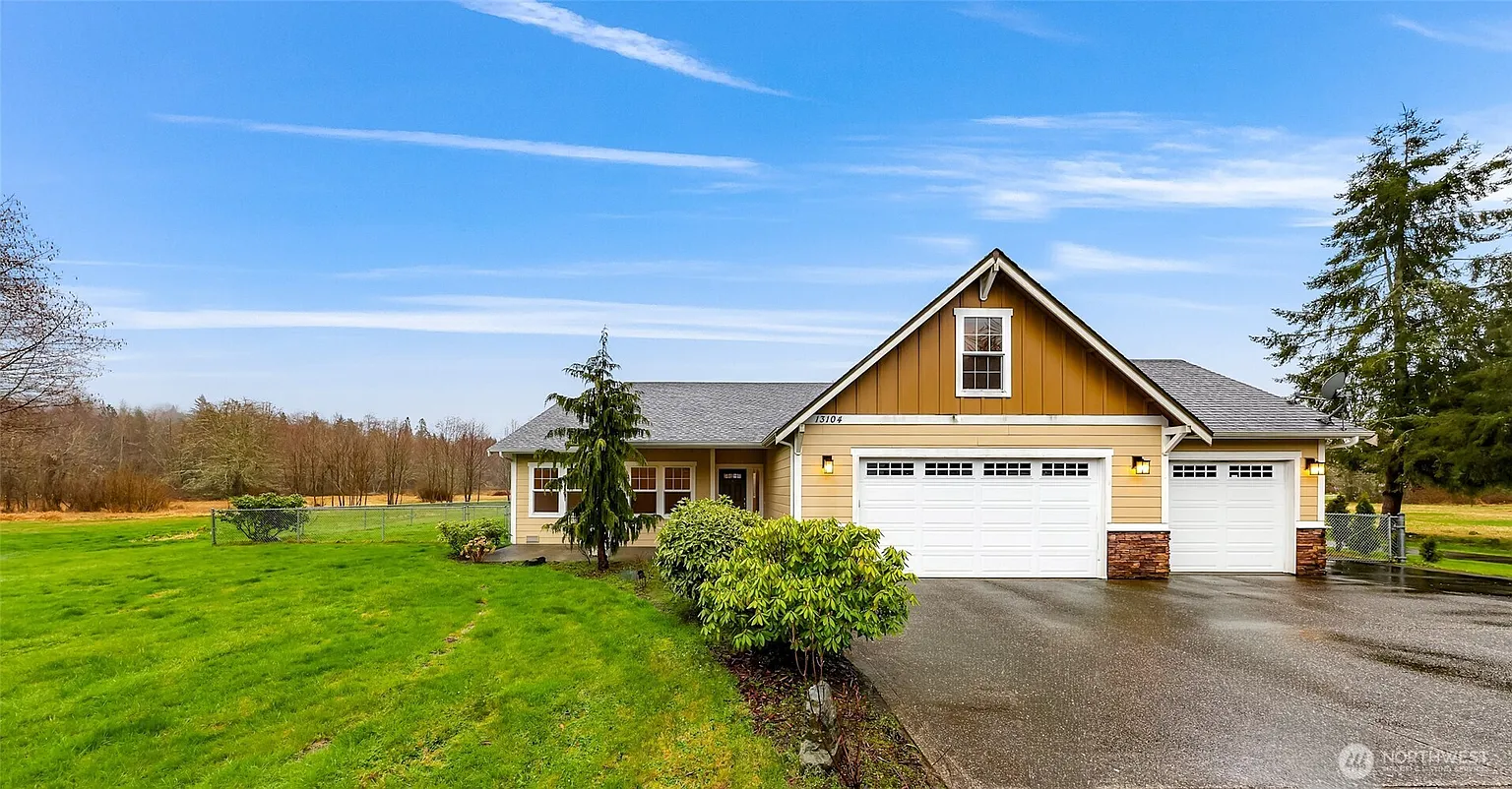 13104 Jim Creek Road photo 1