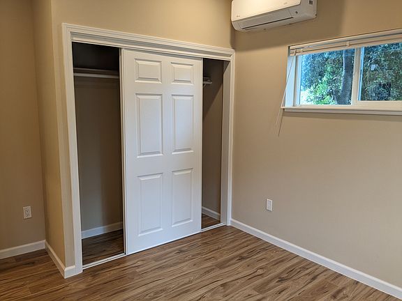 5th image of 1118 D St #A