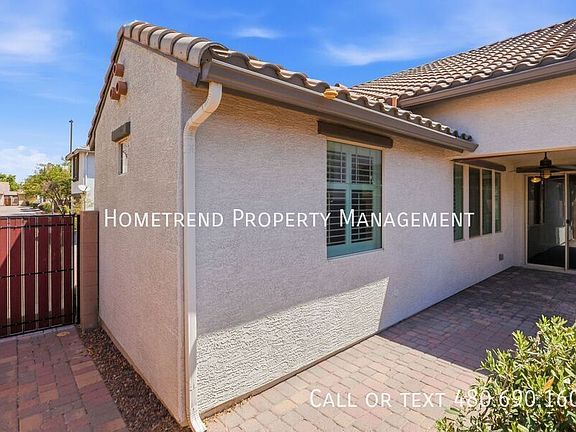 5th image of 2535 E Vermont Dr