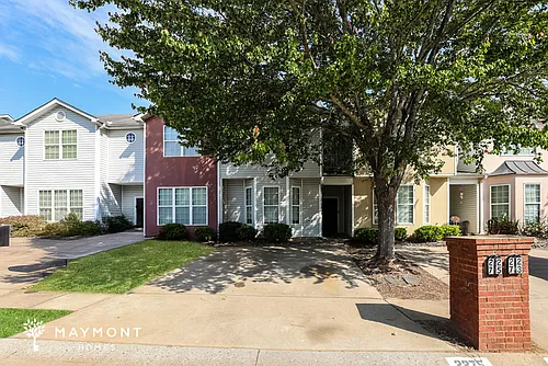 2275 Nicole Dr Photo 1