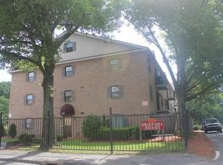 80 Stanton St APT 7, Worcester, MA 01605