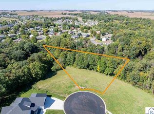 34 S Pointe Ct, North Mankato, MN 56003