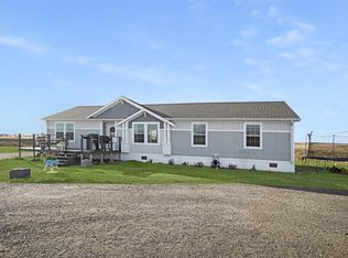5747 133rd Ave NW, Williston, ND 58801
