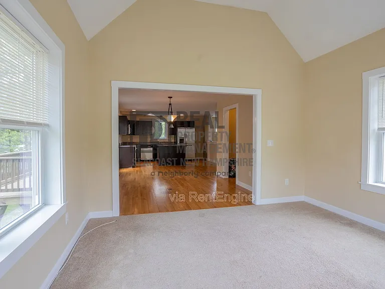 8 Winslow Dr — Photo 7