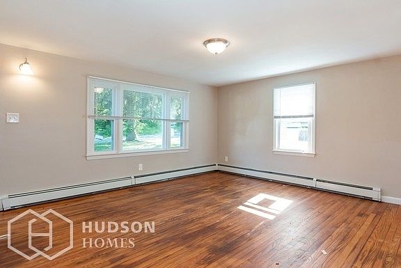 2nd image of 40 Stewart Ave
