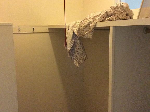 3rd image of 214 N Quaw Blvd APT 4