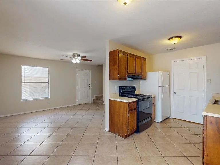 1004 Verde Dr #B — Photo 4
