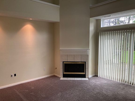 4th image of 2576 Woodruff Ct