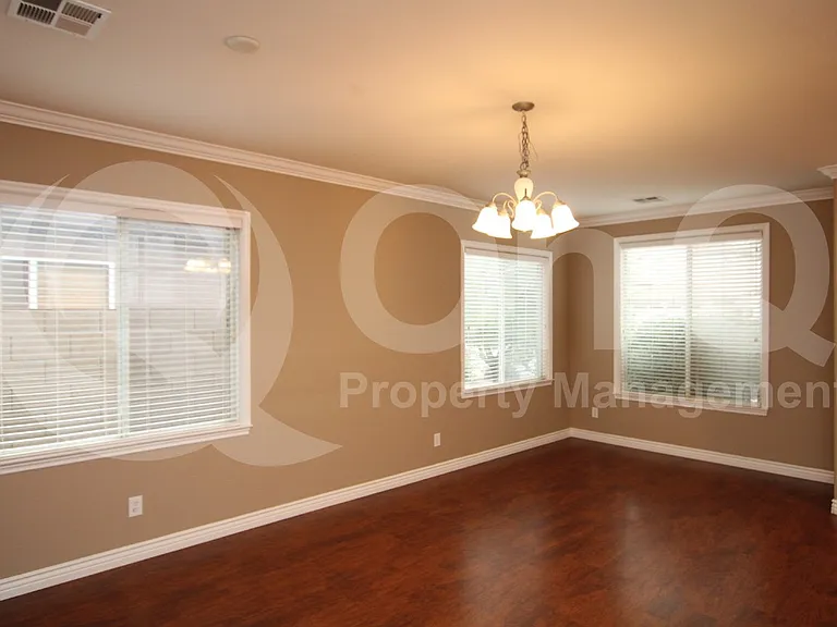 2920 W Angel Way — Photo 7