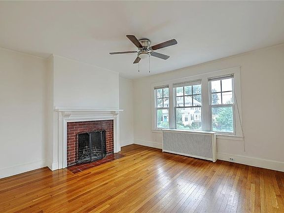 4th image of 114 Ocean Ave