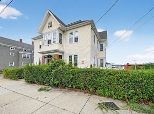 420 Bradford Ave, Fall River, MA 02721