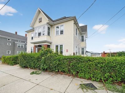420 Bradford Ave, Fall River, MA, 02721