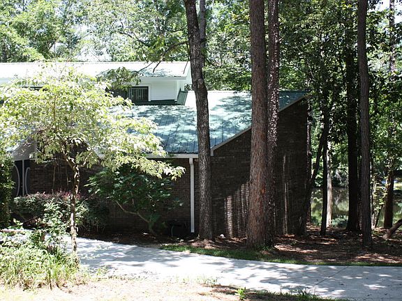 4th image of 5845 White Oak Dr