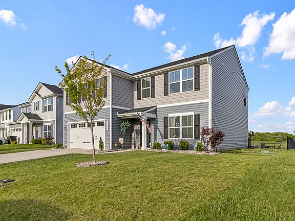 3rd image of 13821 N Rising Sun Cir E