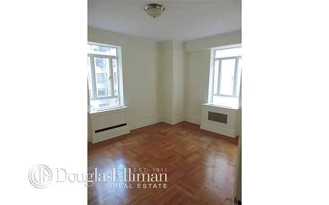 Rented by Douglas Elliman | media 13