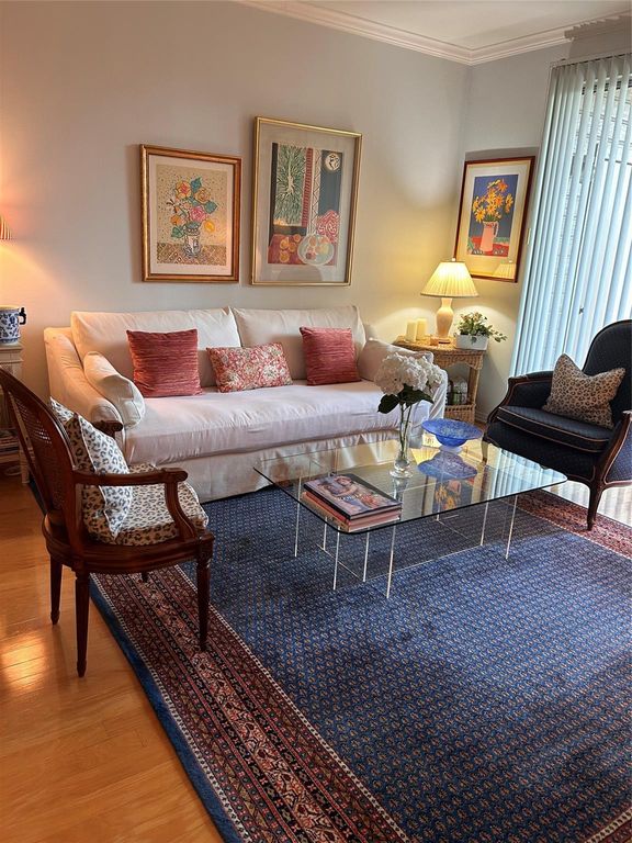 2111 Welch St APT A220, Houston, TX - View 2