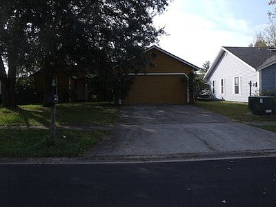 2nd image of 7334 Amandas Crossing Dr S