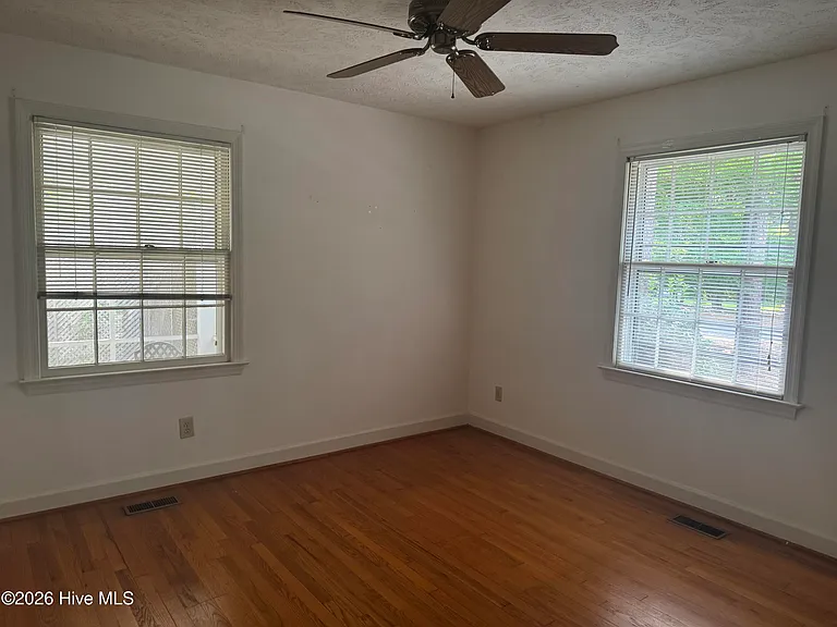 165 Duffers Ln — Photo 12