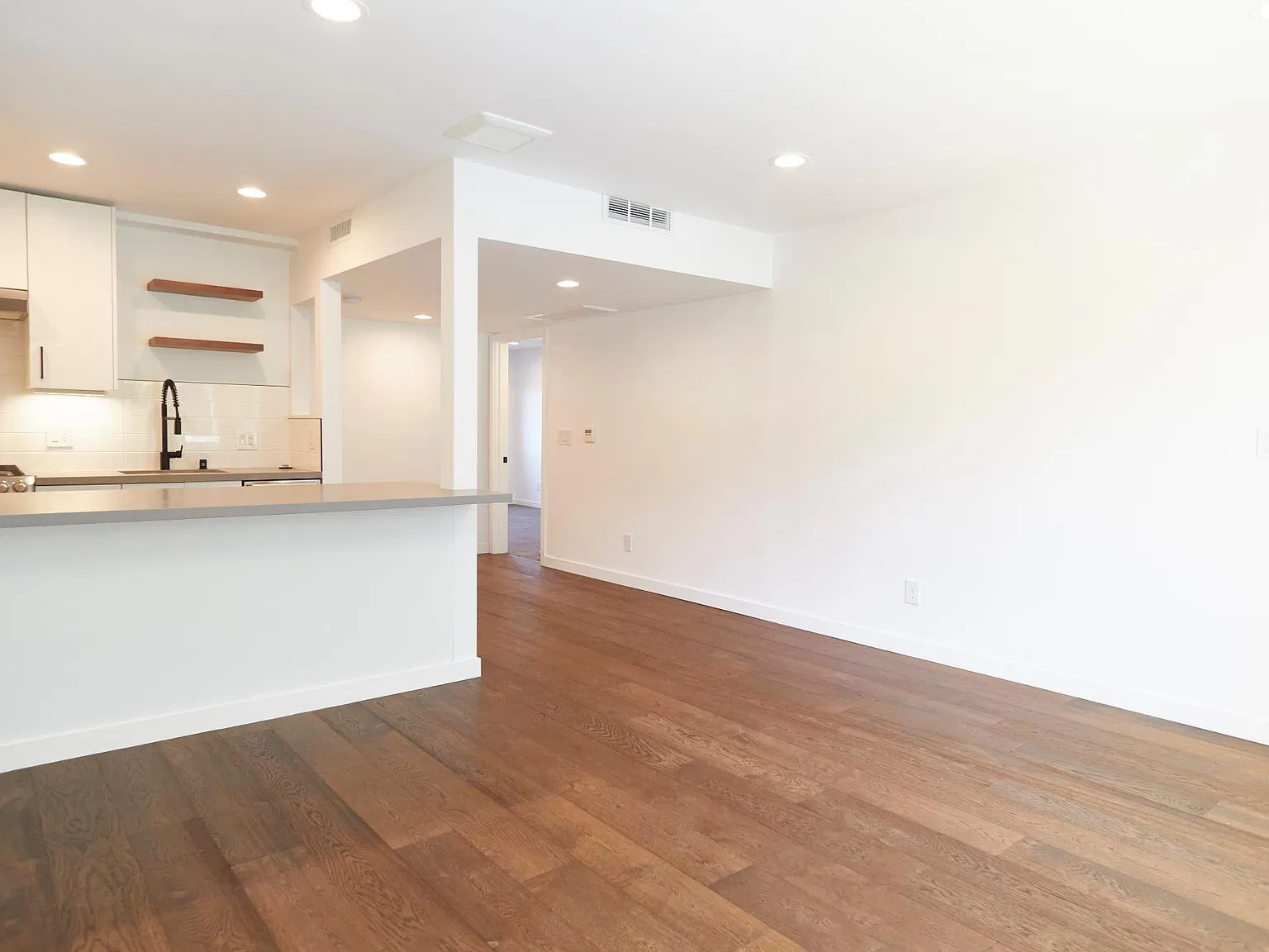 1 bed, 550 sqft, $3,495 — Photo 1