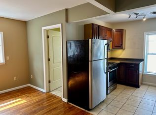 14 New Pruyn St #2, Glens Falls, NY 12801