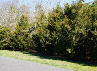 8 Fairway Dr, Cape May Court House, NJ 08210