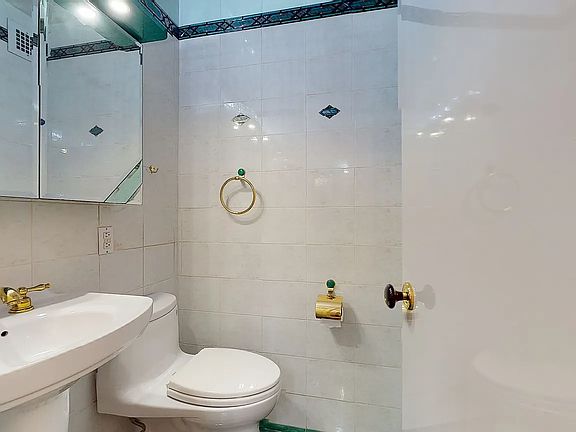 4th image of 2930 W 5th St APT 16P