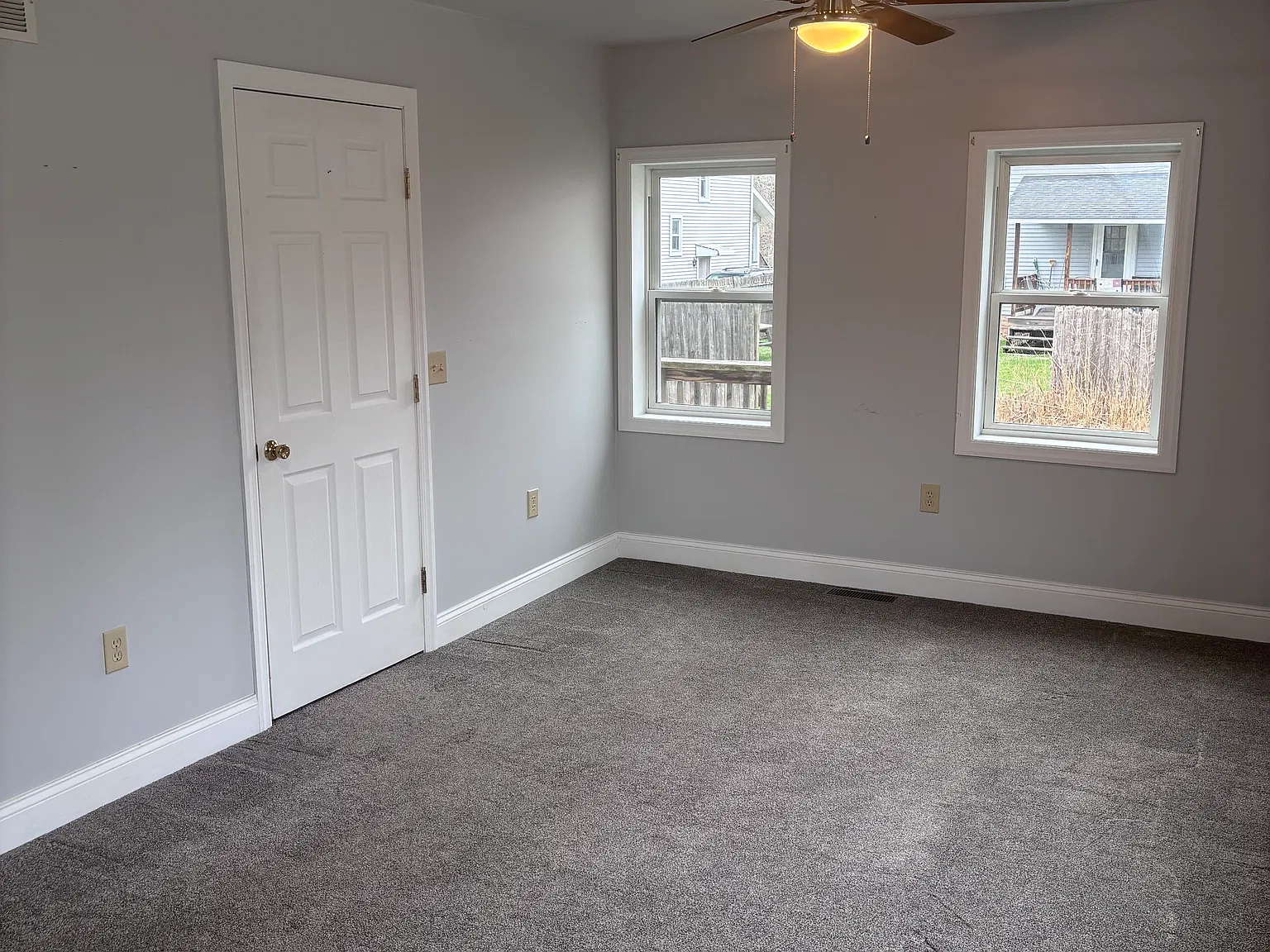 Studio, $850 — Photo 4