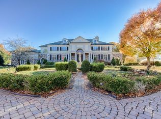 10 Balbrook Dr, Mendham, NJ 07945