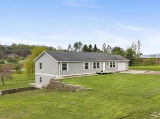 338 Boyer Rd, Petoskey, MI 49770