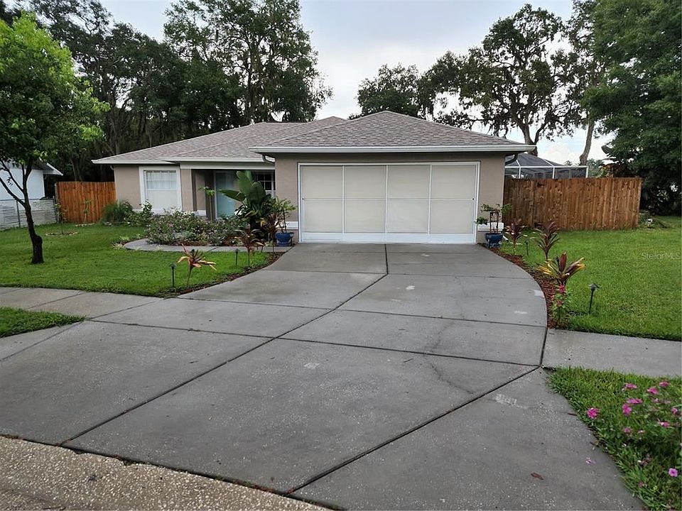 1st image of 12424 Golden Oak Cir