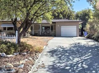 2220 Villa Ln, Paso Robles, CA 93446