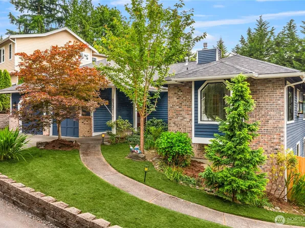 8227 NE 166th Street, Kenmore, WA 98028