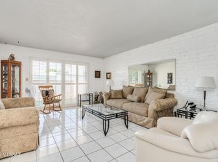 8582 E Desert Steppes Dr, Tucson, AZ 85710