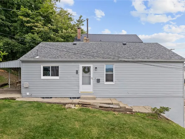 927 Crescent Ave, Ellwood City, PA 16117