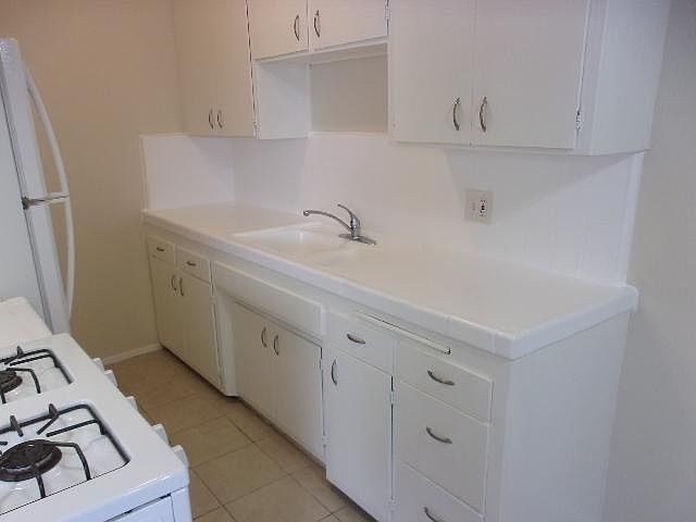 1st image of 13819 Sherman Way #2
