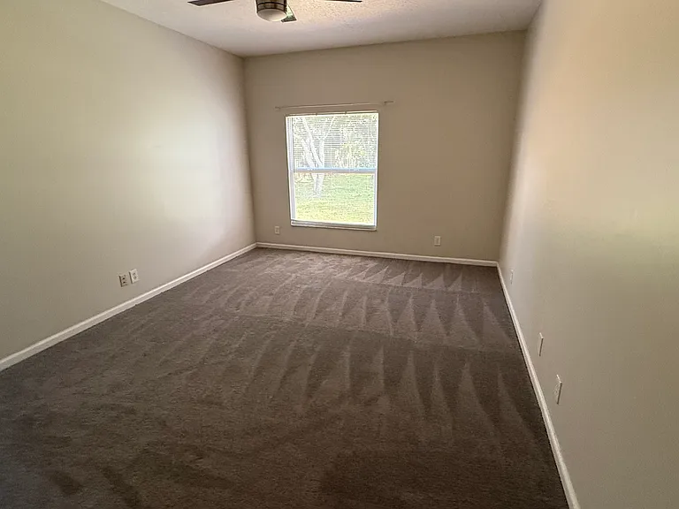130 Sparrow Dr — Photo 10
