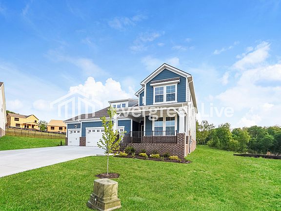 3rd image of 898 Bur Oak Ct