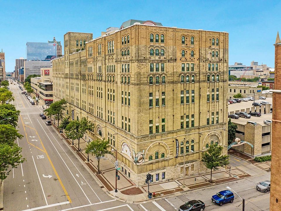 1st image of 270 East Highland AVENUE #1041