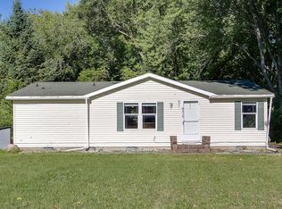 8215 Oakwood Ave NE, Otsego, MN 55330