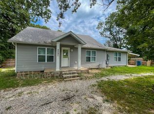 2097 W Farm Road 96, Springfield, MO 65803