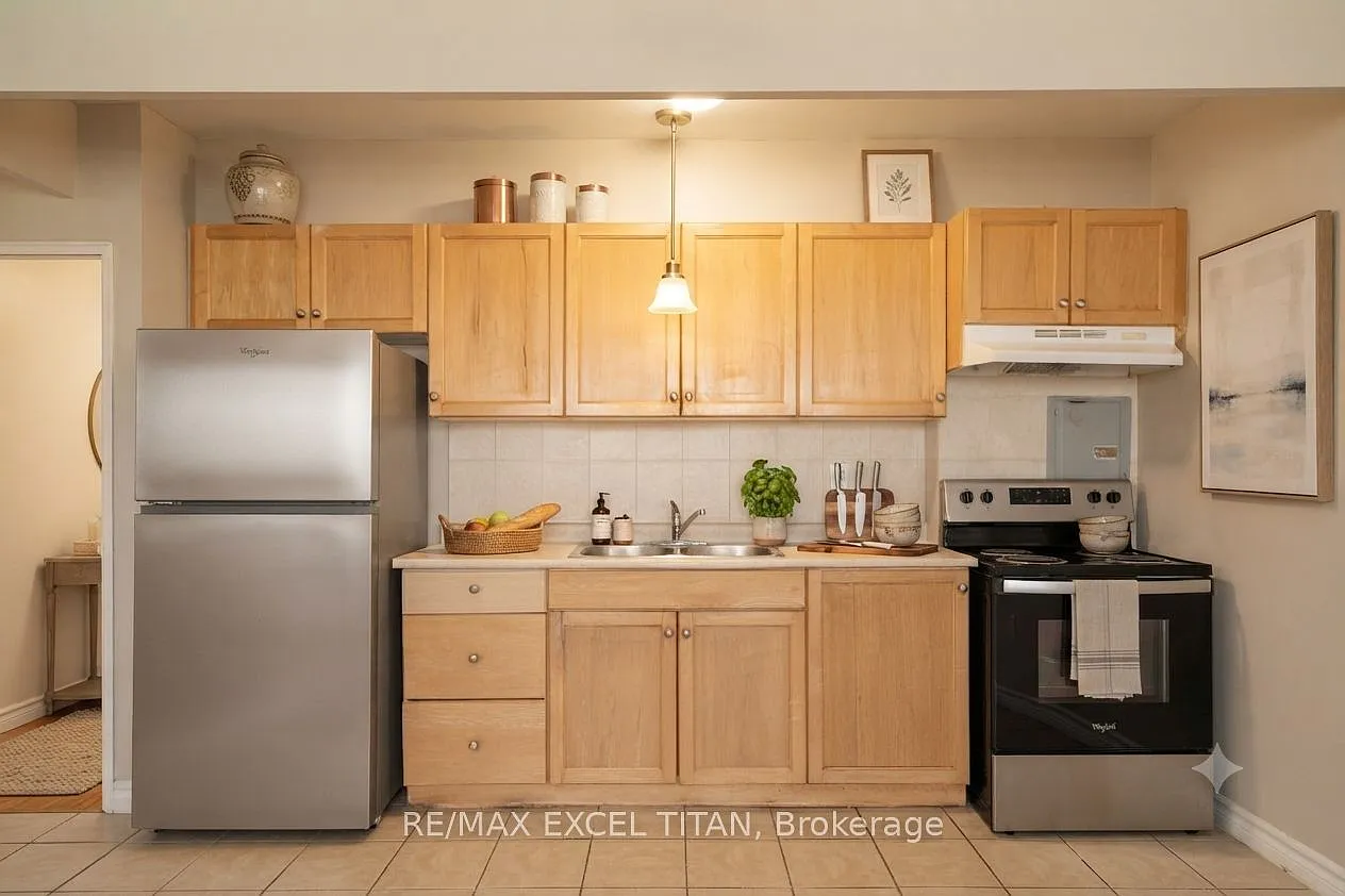 2 bed, $1,525 — Photo 3