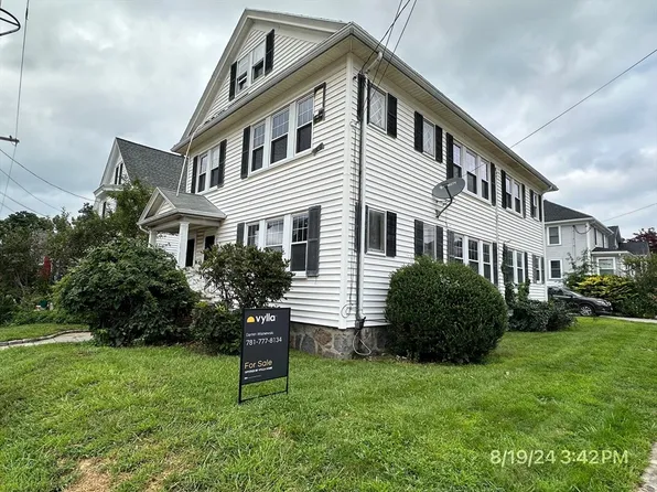 69-71 Baker St, West Roxbury, MA 02132