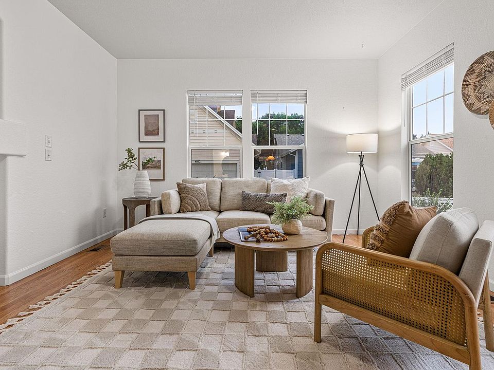 1st image of 4012 Ravenna Pl