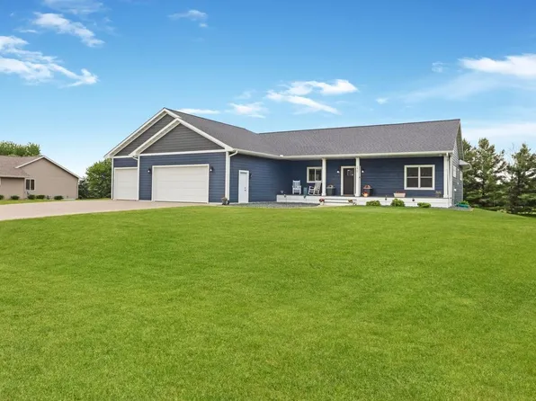 270 Johnson Pkwy, Hammond, WI 54015