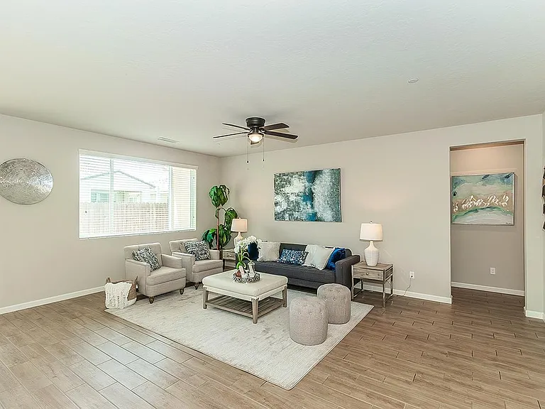 4114 Bellaire Ave — Photo 3