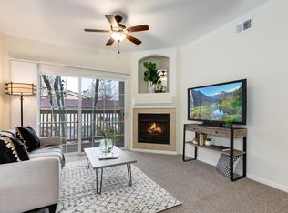 10056 E Carolina Pl APT 104, Denver, CO 80247