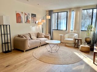 1731 Beacon St #D4, Brookline, MA 02445