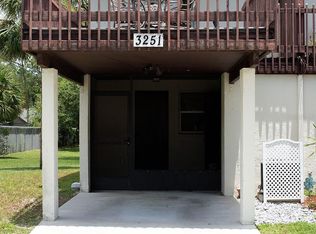 3251 Ramblewood Dr N, Sarasota, FL 34237